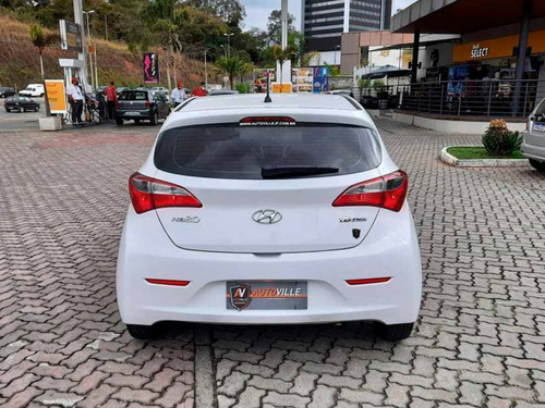 Imagem 5 de 14 de Hyundai Hb20 1.6 Comfort Plus 16v Flex 4p Manual