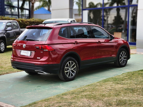 Imagen 3 de 5 de Volkswagen Tiguan 1.4tsi Trendline Aut 7a