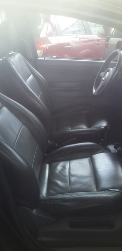 Volkswagen Spacefox 2009 1.6 Sportline Total Flex 5p