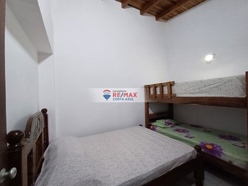 En Venta Comodo Y Bello Thown House En El Conjunto Cantabrico, Con Accion Incluida En Islas Del Sol, Chichiriviche