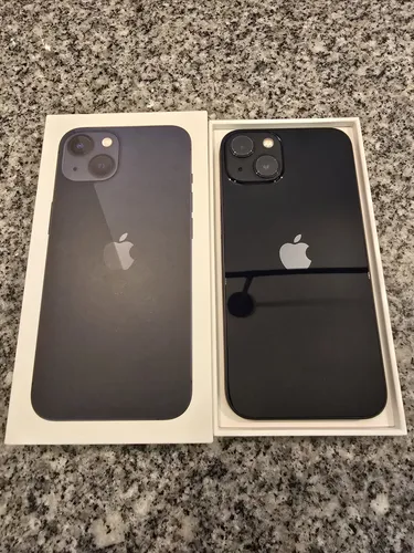 Apple iPhone 13 (128 Gb) - Azul Medianoche - Libre (Usado)