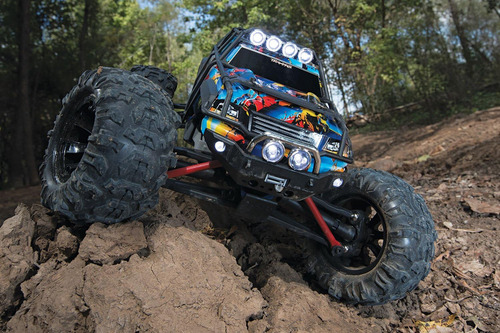 Carro Rc Automodelo Traxxas Summit 1/16 Rtr 4wd 1/16 2.4g