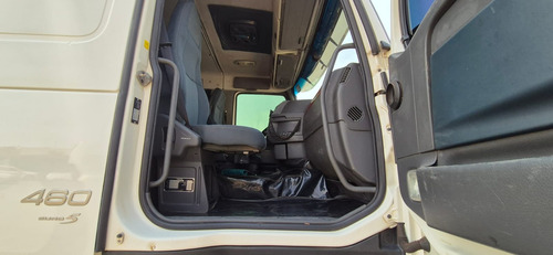 Vvolvo Fh 460 6x2 2013/13 930149km 3e31