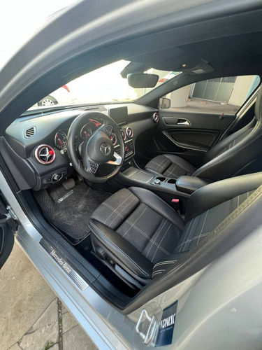 Imagen 5 de 16 de Mercedes A200 2017