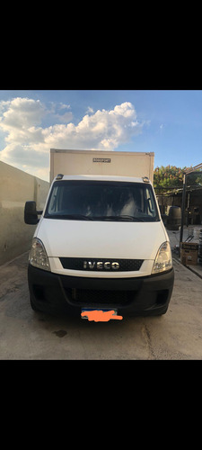 Iveco 30s13 Completa Ar, Direção E Vidros Elétricos. Baú