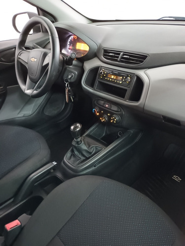 Imagen 8 de 10 de Chevrolet Prisma 2017 1.4 Joy Ls + 98cv
