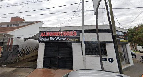 Local En Venta - 1 Baño - 176mts2 - Avellaneda