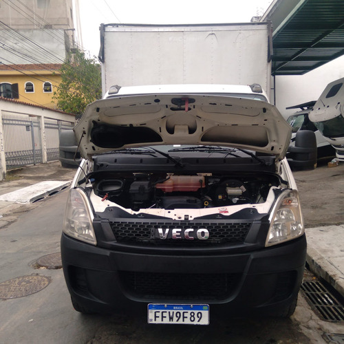 Iveco Daily 35s14 2014 Baú Com Plataforma Traseira Revisada