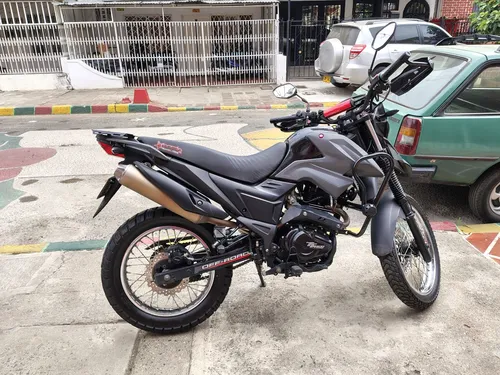 Akt Ttr 200 2023 Como Nueva Papeles Hasta Junio 2025 Y Lujos