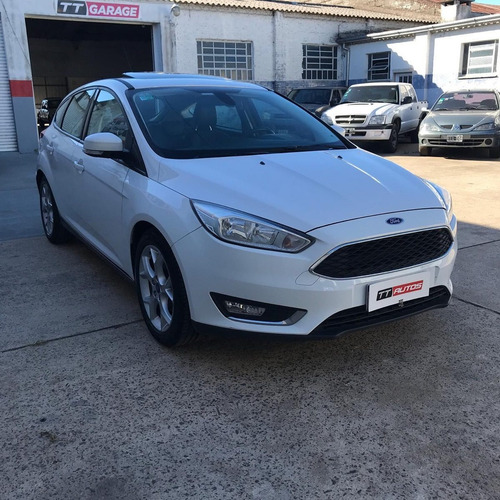 Ford Focus Se Plus Automático 2016