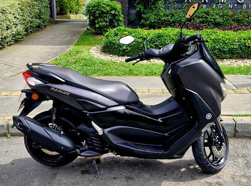 Yamaha N-max 2024-4.500km-soat Hasta Enero 2026-unico Dueño.