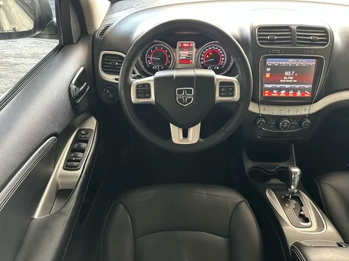 Dodge Journey 2.4 Sxt 5 Pasajeros Plus At