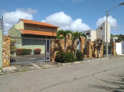 Casa En Playa El Ángel Ic-00105