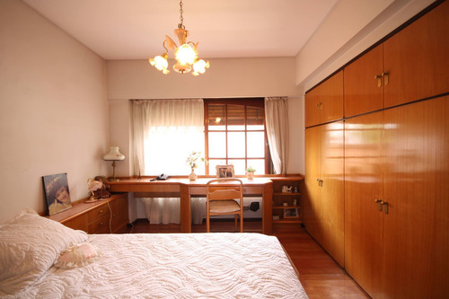 Imagen 19 de 30 de Venta Casa 7 Ambientes Caballito Pileta Cocheras