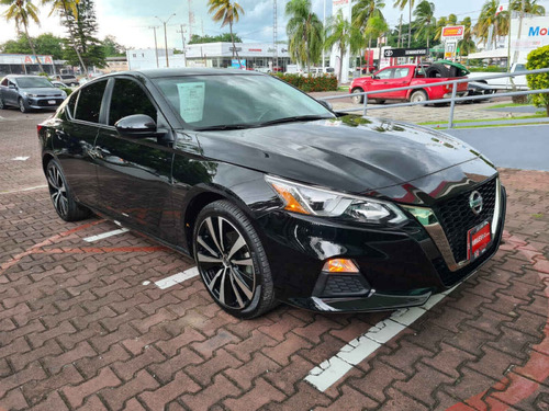 Imagen 7 de 10 de Nissan Altima 2019 4p Sr L4/2.5 Aut