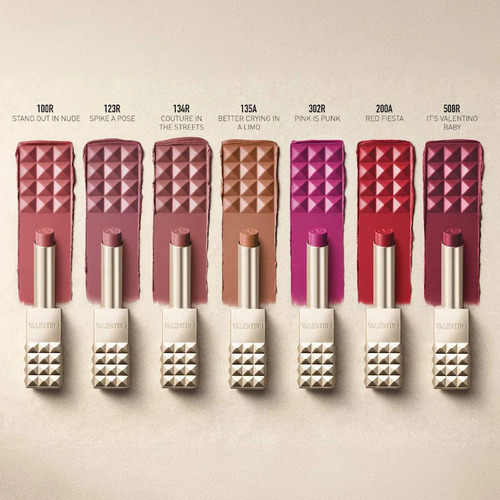 Valentino Spike Valentino Buttery Matte Lipstick Cor 123r - Spike A Pose - Mauve Nude