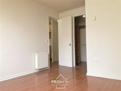 Departamento En Venta De 1 Dormitorio, Metro U. De Chile