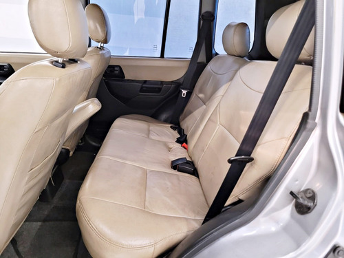 Mitsubishi Pajero TR4 2.0 4X4 16V 140CV FLEX 4P AUTOMÁTICO