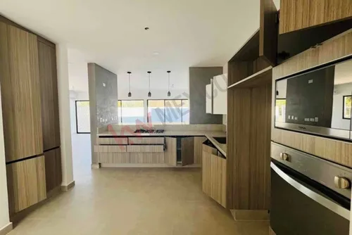 A Estrenar, Residencia En Exclusiva Zona De La Ciudad, Descubre Un Nuevo Estilo De Vida En Paseo ...