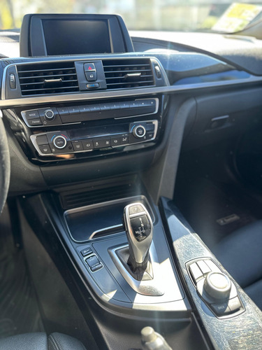BMW Serie 3 2.0 320i Sedan Sportline
