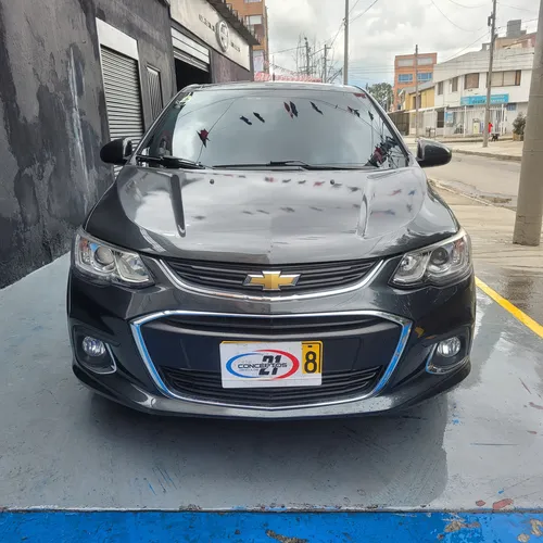 Chevrolet Sonic 1.6 Lt 5 p