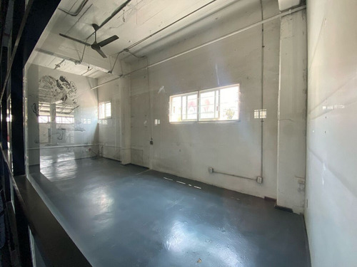 Renta Oficina/bodega 1,142 M²- Lago Texcoco, Col. Anáhuac, Miguel Hidalgo Cdmx -