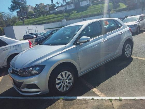 Imagem 5 de 10 de Volkswagen Polo 1.0 Mpi Total Flex Manual