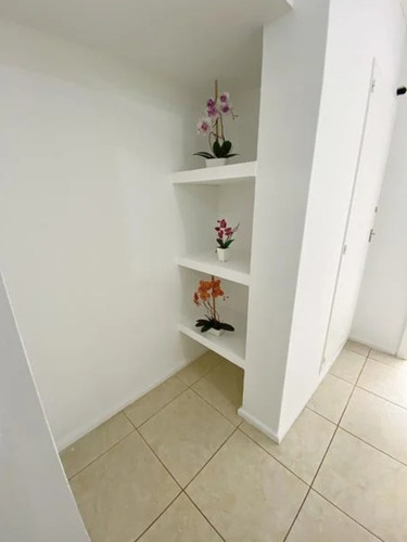 Dueña Vende. Sin Comisión. 2 Amb. C/ Patio. Oportunidad