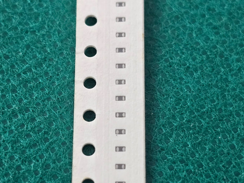 100x Capacitor 100nf/16v = 100k/16v 0402 Smd 0,5x1mm Darfon