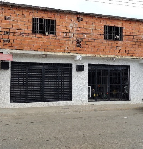 Imagen 24 de 30 de Se Vende Local Zona Sur De Valencia Fol-383 04125067379 04244900499