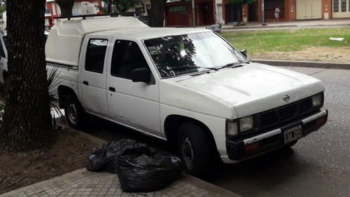 Nissan 2002
