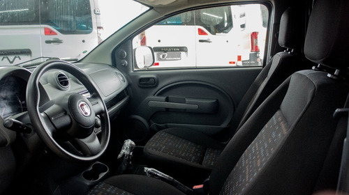Imagem 2 de 15 de Fiat Fiorino Hard Working 2018