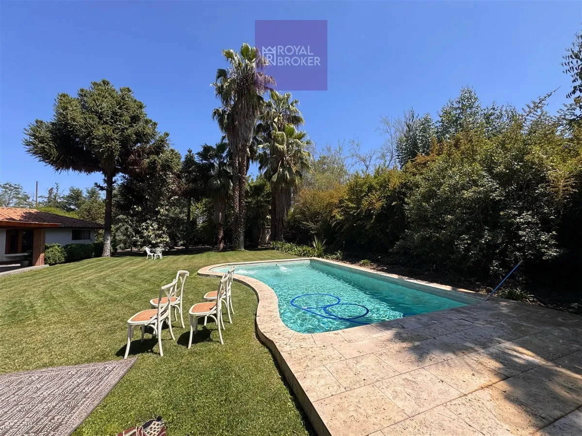 Imagen 5 de 20 de Excelente Casa De Un Piso Con Jardinero Incluido.