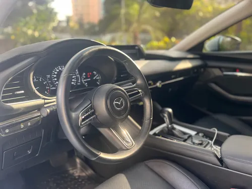 Mazda 3 2.0 Touring