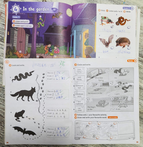 First Explorers 2 - Class Book & Activity Book - Oxford