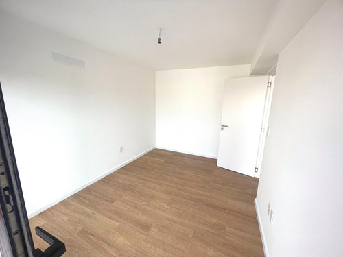 Venta Apartamento 1 Dormitorio Con Terraza, Con Renta - Centro