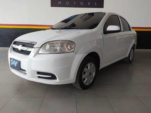 Imagen 1 de 10 de Chevrolet Aveo Lt