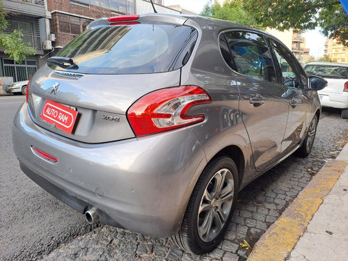 Imagen 5 de 21 de Peugeot 208 Feline 1.6 Pack Cuir 2015 Permuto Financio