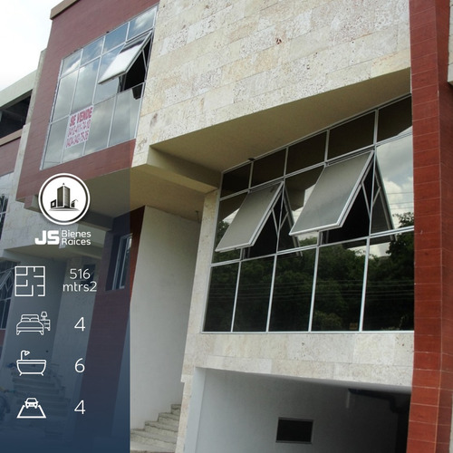 Townhouse En Venta Obra Limpia Urb La Floresta Maracay 06js