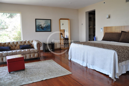 Casa En Venta En El Arrayán, Vista Insuperable Espectacular