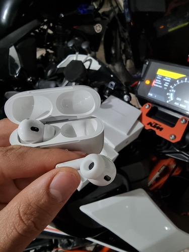 AirPods Pro 2da Generación Oem (Usado)