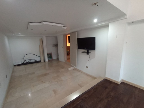 Imagen 10 de 21 de Townhouse En Res. Trapiche, Urb. El Bosque, Valencia. Vende Crismelia Castillo