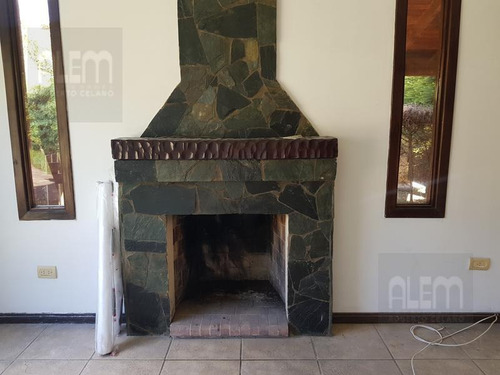 Imagen 7 de 23 de - Echeverria Del Lago- 4 Dormitorios- 2 En Suite-