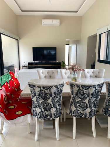 Imagen 2 de 26 de Hermosa Casa De 4 Ambientes Con Pileta En Santa Ines!!!