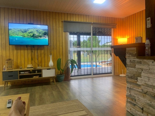 Cabaña En Punta Del Diablo Con Piscina Climatizada Uso Exclusivo!! 6/10 Personas