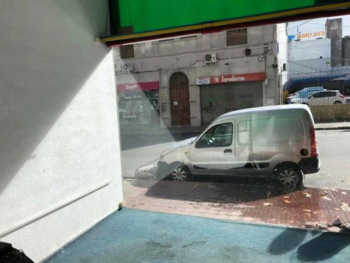 Imagen 8 de 12 de Local Comercial Centro Montevideo $15.000