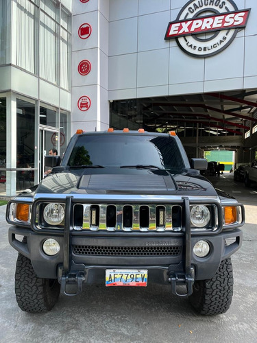 Hummer H3