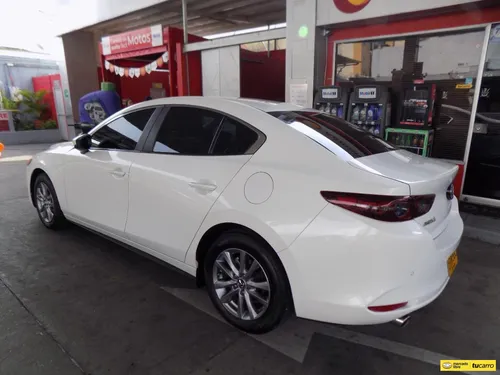 Mazda 3 2.0 Touring