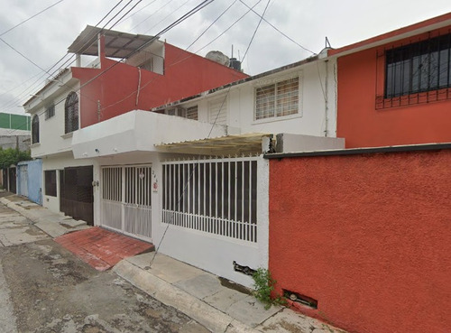 Sk01- Casa En Remate Bancario En C. Usumacinta, Miramar, Tuxtla Gutierres, Chis. (65% Debajo De Su Valor Comercial, Solo Recursos Propios)