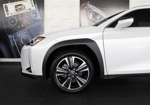 Lexus Ux 250h 2.0 Vvt-i Hybrid Dynamic Cvt 2019/2019